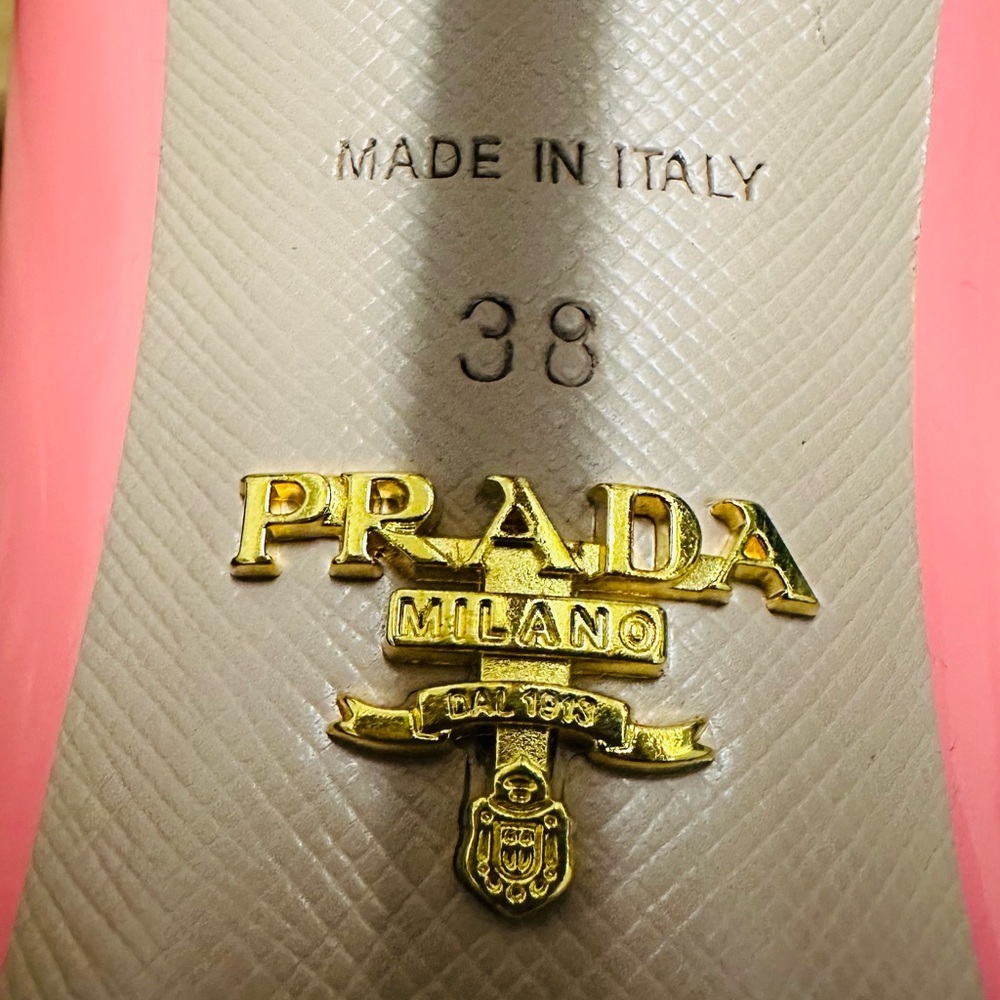 PRADA Pink Patent Leather Pump Heels - Picture 8 of 16